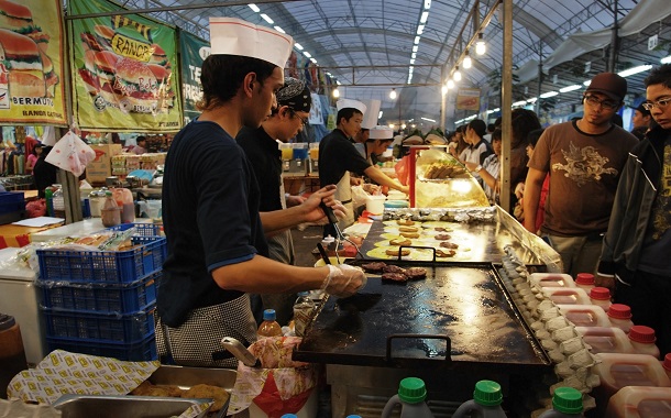 Here is how EID is celebrated in Malaysia Here is how EID is celebrated in Malaysia