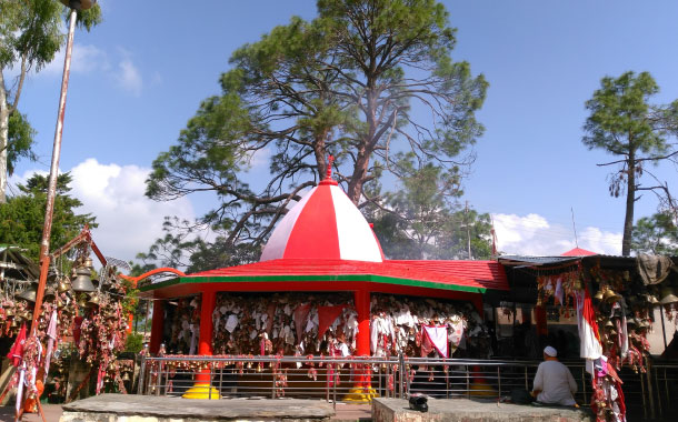 Chitai Temple, Almora