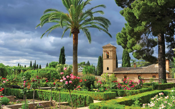 La Alhambra Garden in Spain La Alhambra Garden in Spain
