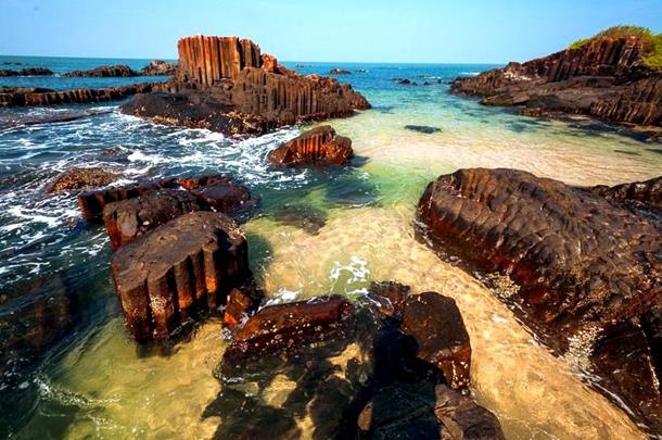 St Marys Island, Karnataka St Marys Island, Karnataka