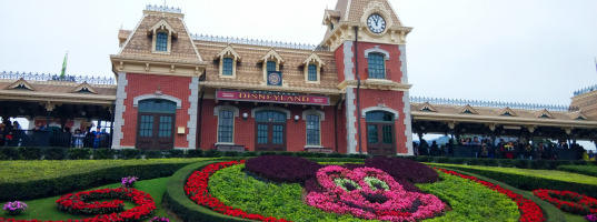 Day_2__Hong_Kong_Disneyland[1]
