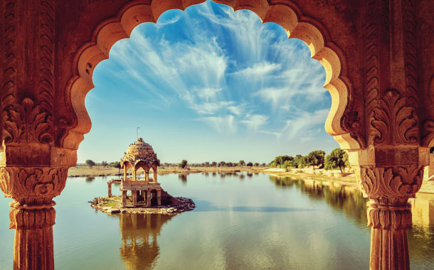 Gadi Sagar lake, Jaisalmer