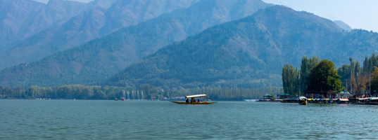 Gulmarg - Srinagar (Houseboat Stay)