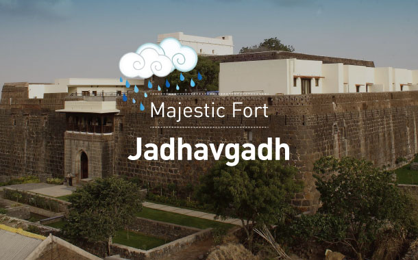 Majestic Fort Jadhavgadh