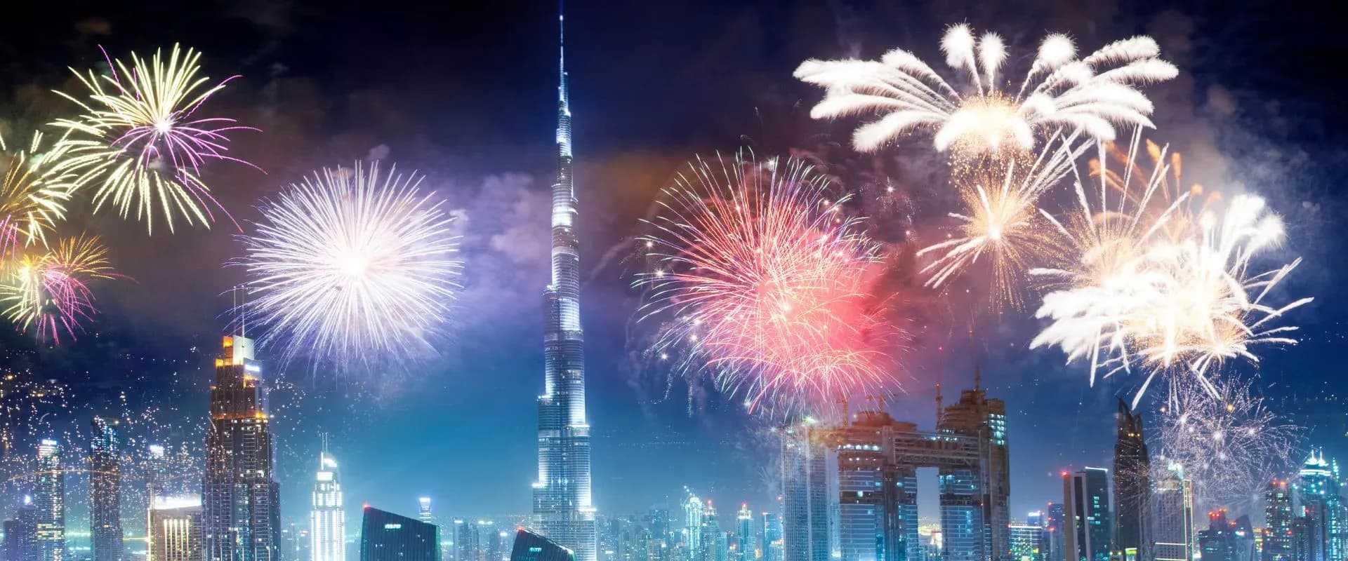 Fireworks in Dubai New Year.webp