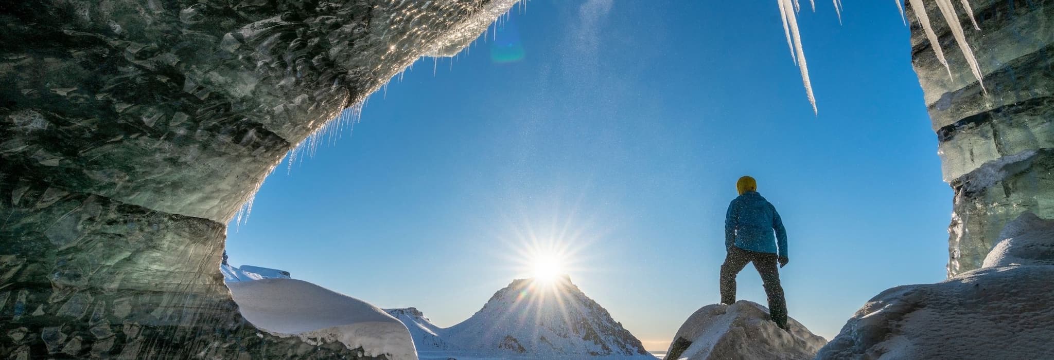 11 Extraordinarily beautiful ice caves of the world