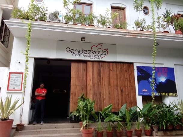 Rendezvous Cafe Restaurant