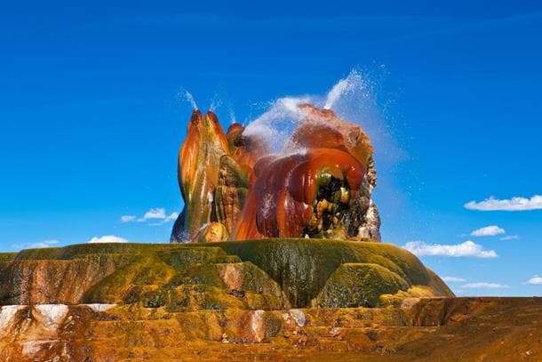 The colourful geyser in Nevada